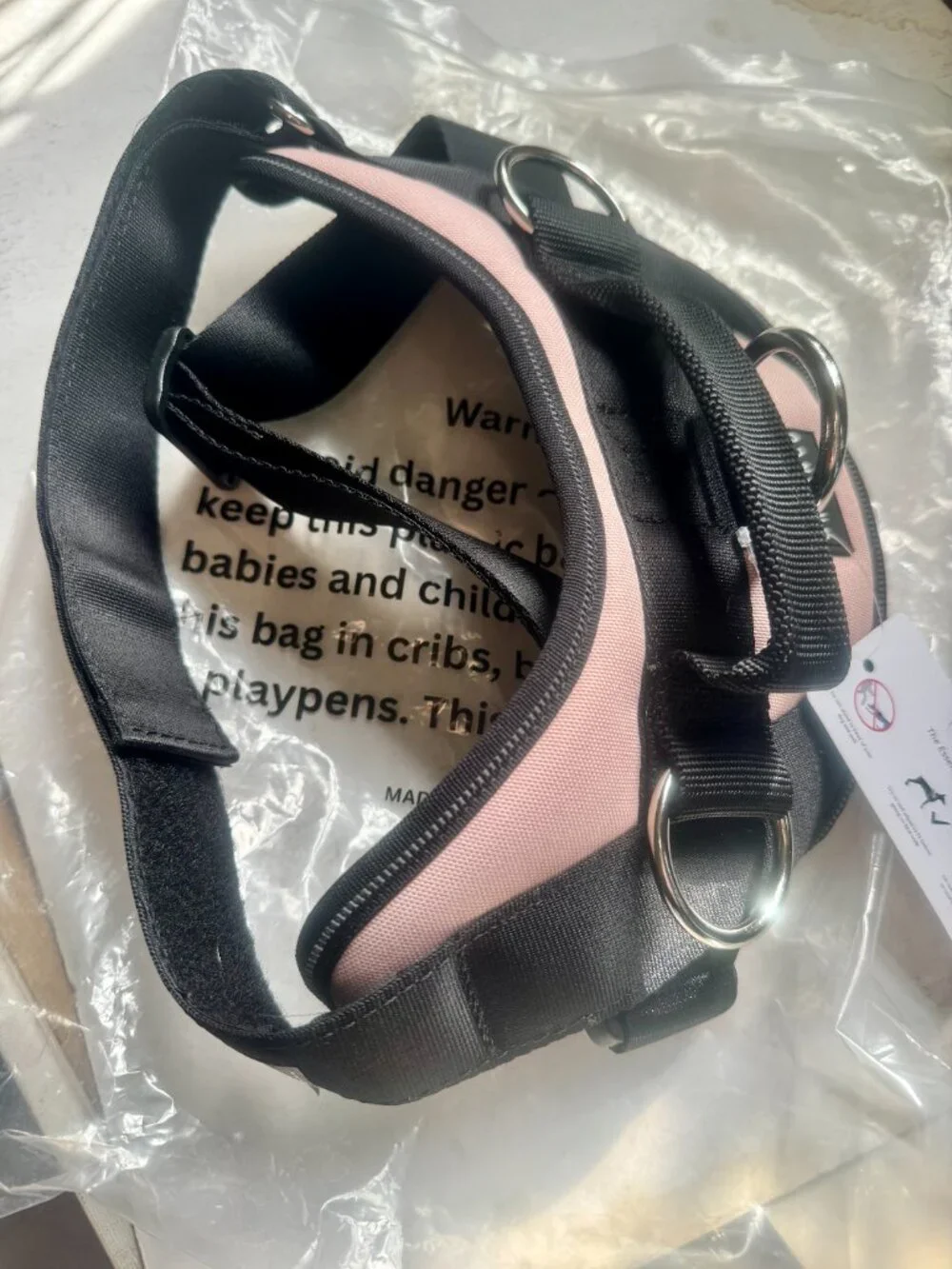 ShawnCo Essential Dog Harness, No-Pull Pet Vest Size M Pink Brand New